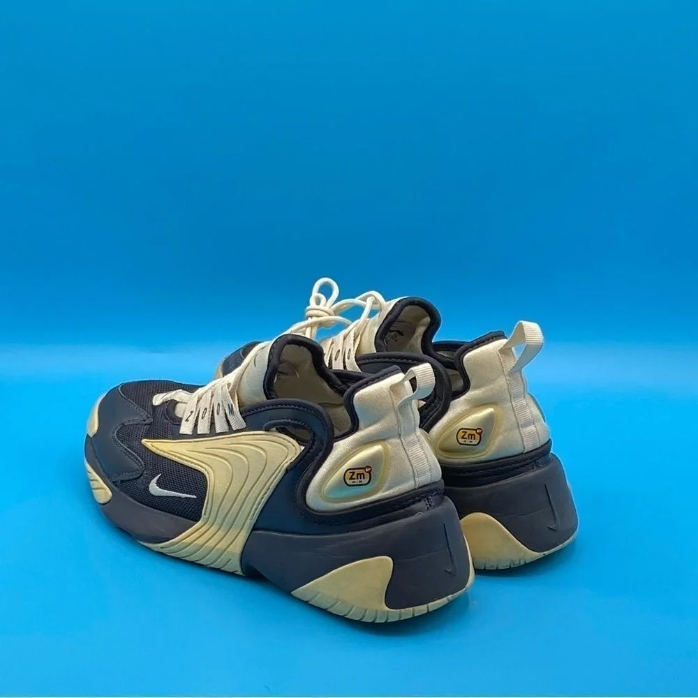 Mens Nike Zoom 2000 Black and White‎